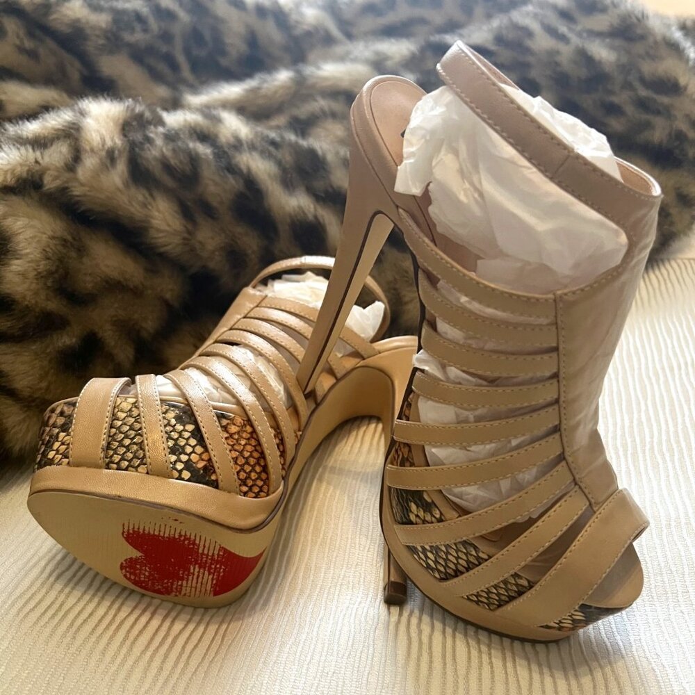 LUICHINY (Near Slide) Gold and Snake Print Platform